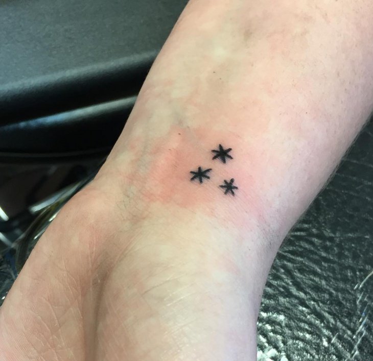 多款漂亮的星星纹身图案
