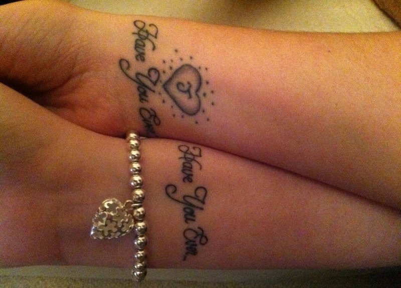 情侣同款爱意浓浓的英文字纹身图案