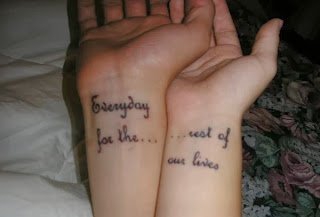 情侣同款爱意浓浓的英文字纹身图案