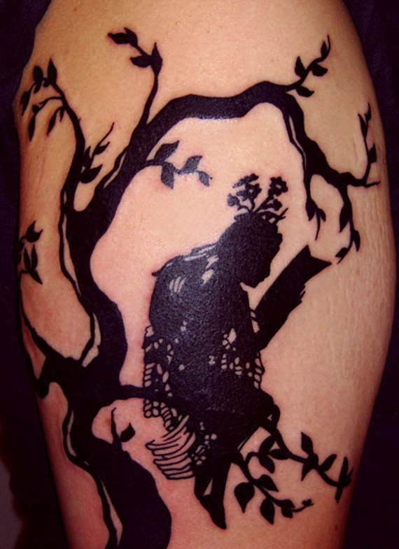 美女身上多款漂亮可爱的精灵纹身图案