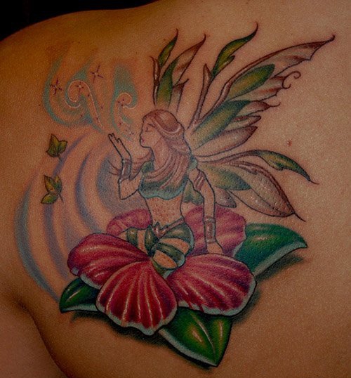 美女身上多款漂亮可爱的精灵纹身图案