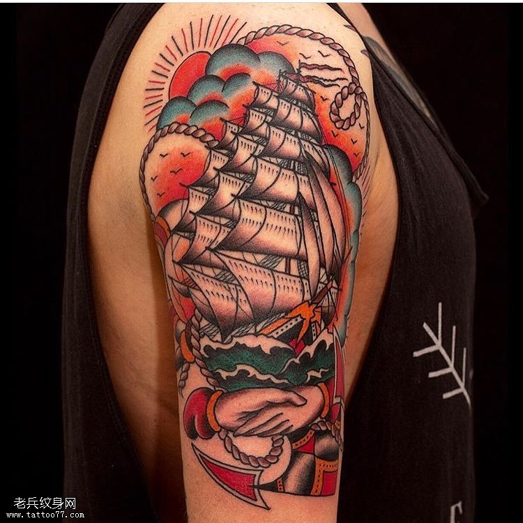 大臂帆船纹身图案