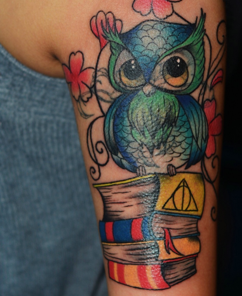 花臂彩色小鸟纹身图案可爱动人