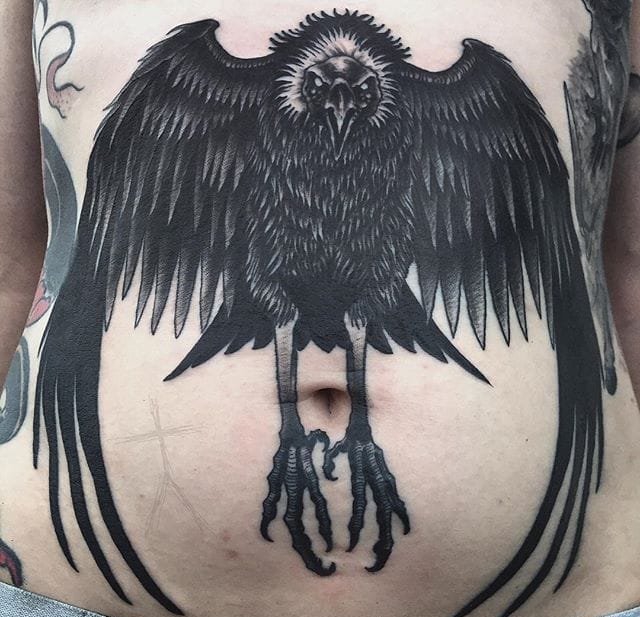 11款霸气十足的黑色秃鹰纹身图案