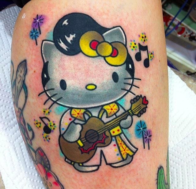 彩色的卡通动物纹身小马驹和凯蒂猫纹身图案