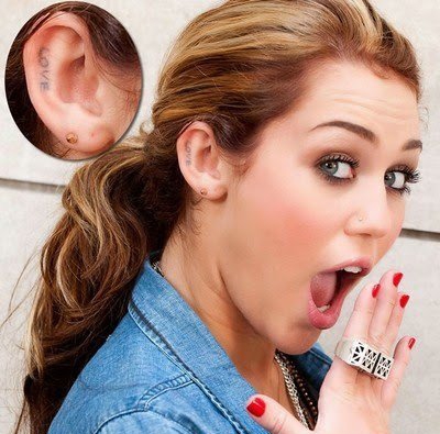 20款女孩耳朵上的小清新纹身图案