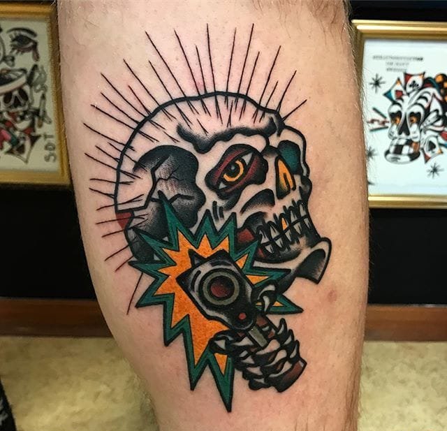 男生帅气的传统纹身图案来自纹身师马特