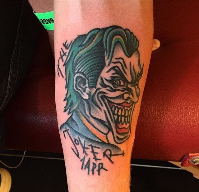 男生帅气的传统纹身图案来自纹身师马特