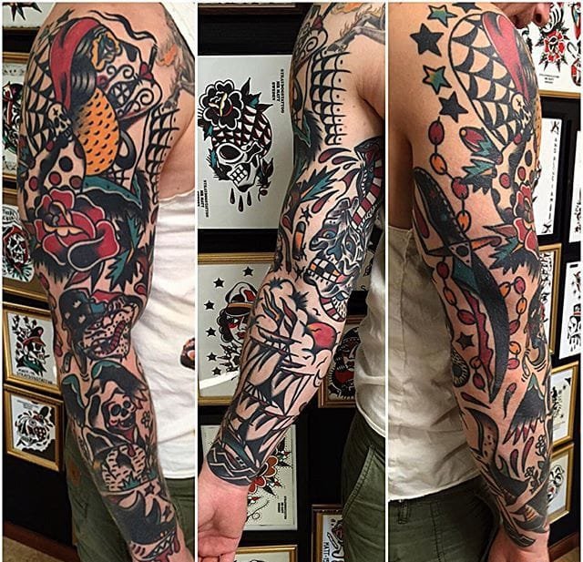男生帅气的传统纹身图案来自纹身师马特