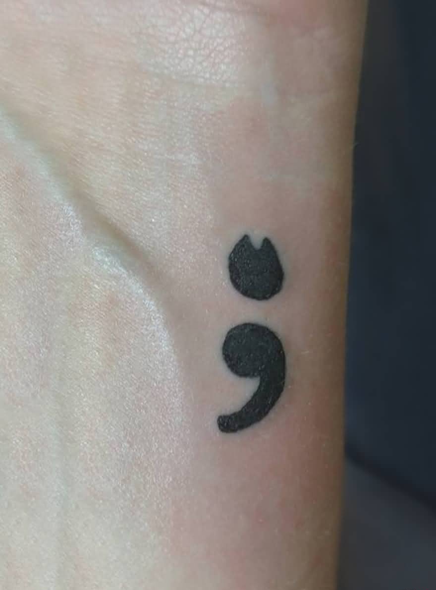 多款清新的简单的分号纹身图案