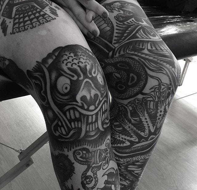 黑色鬼面妖怪面具般若纹身图案来自纹身师西蒙