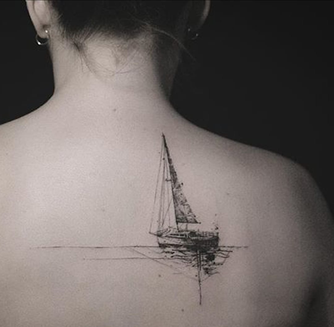 抽象的写生风格素描水彩纹身图案来自于纹身师纳迪