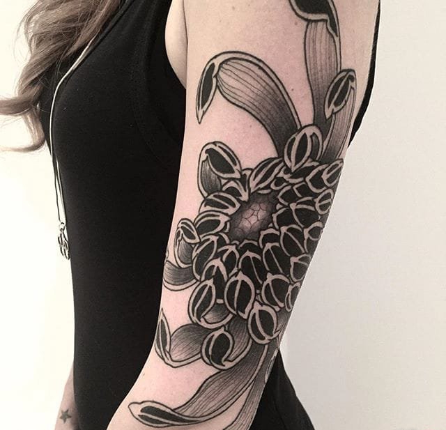 奇异的黑白灰色纹身图案来自男纹身师卢波（Lupo Horiokami）