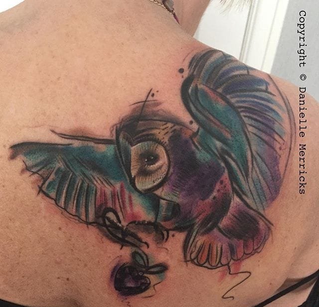 美丽的彩色纹身水彩纹身图案来自于男纹身师丹尼尔