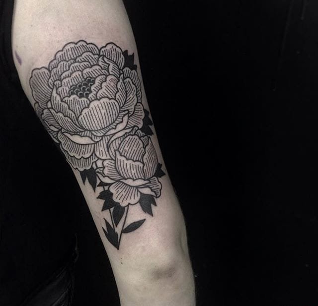 多款精致的纯手工黑线抽象纹身图案来自伊恩