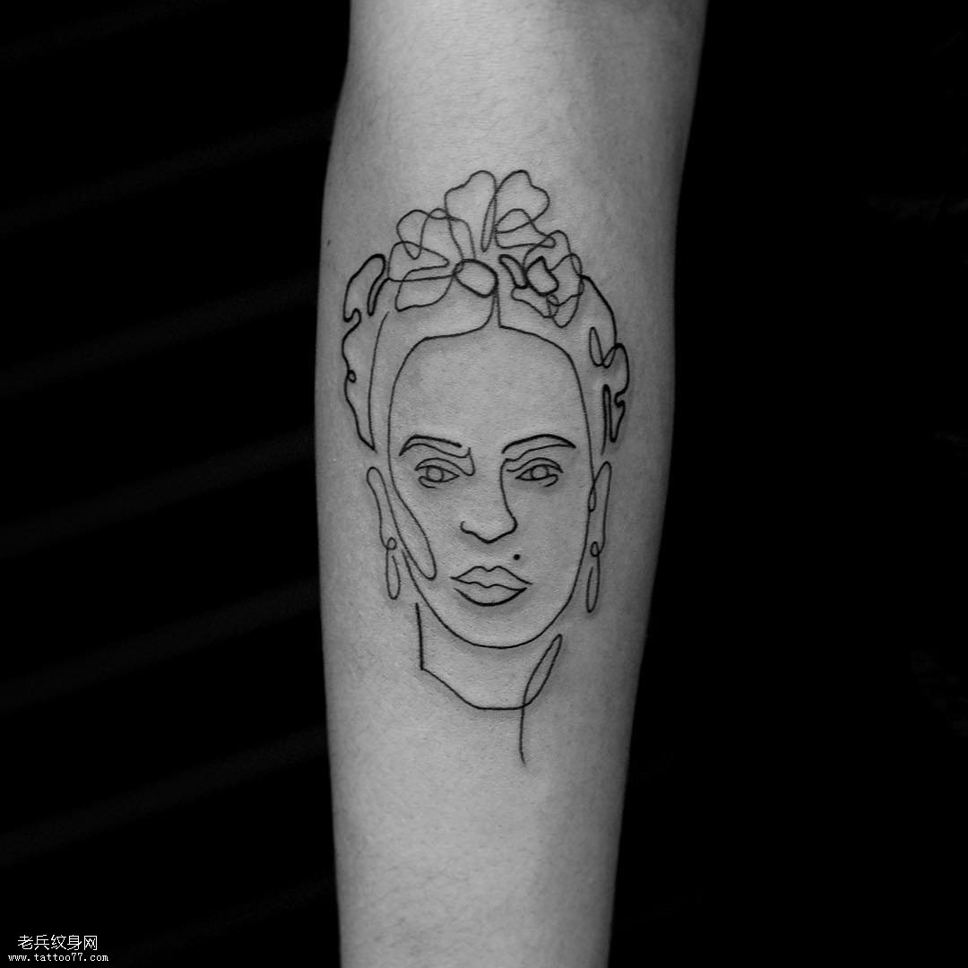 线条人物纹身图案