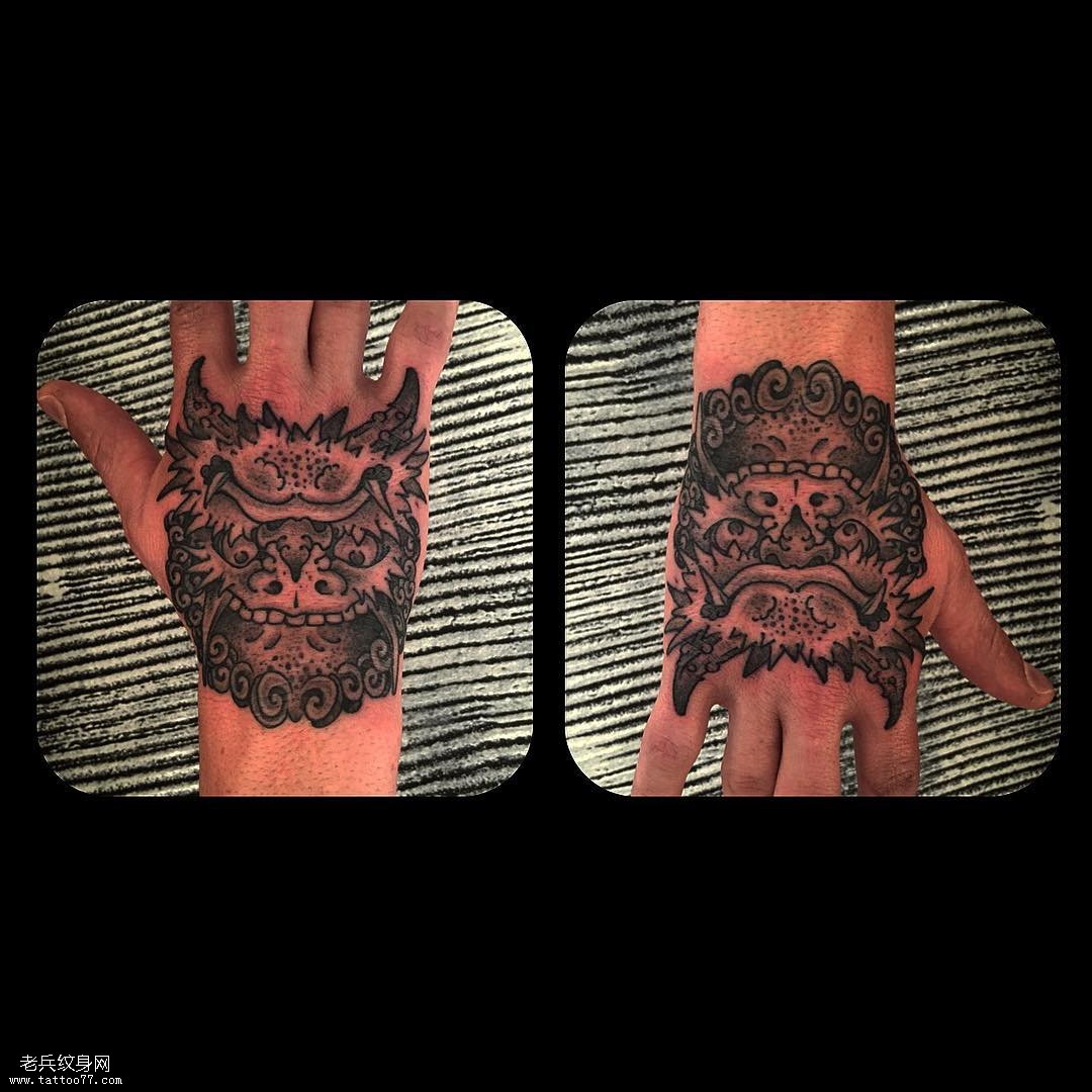 手背妖怪纹身图案