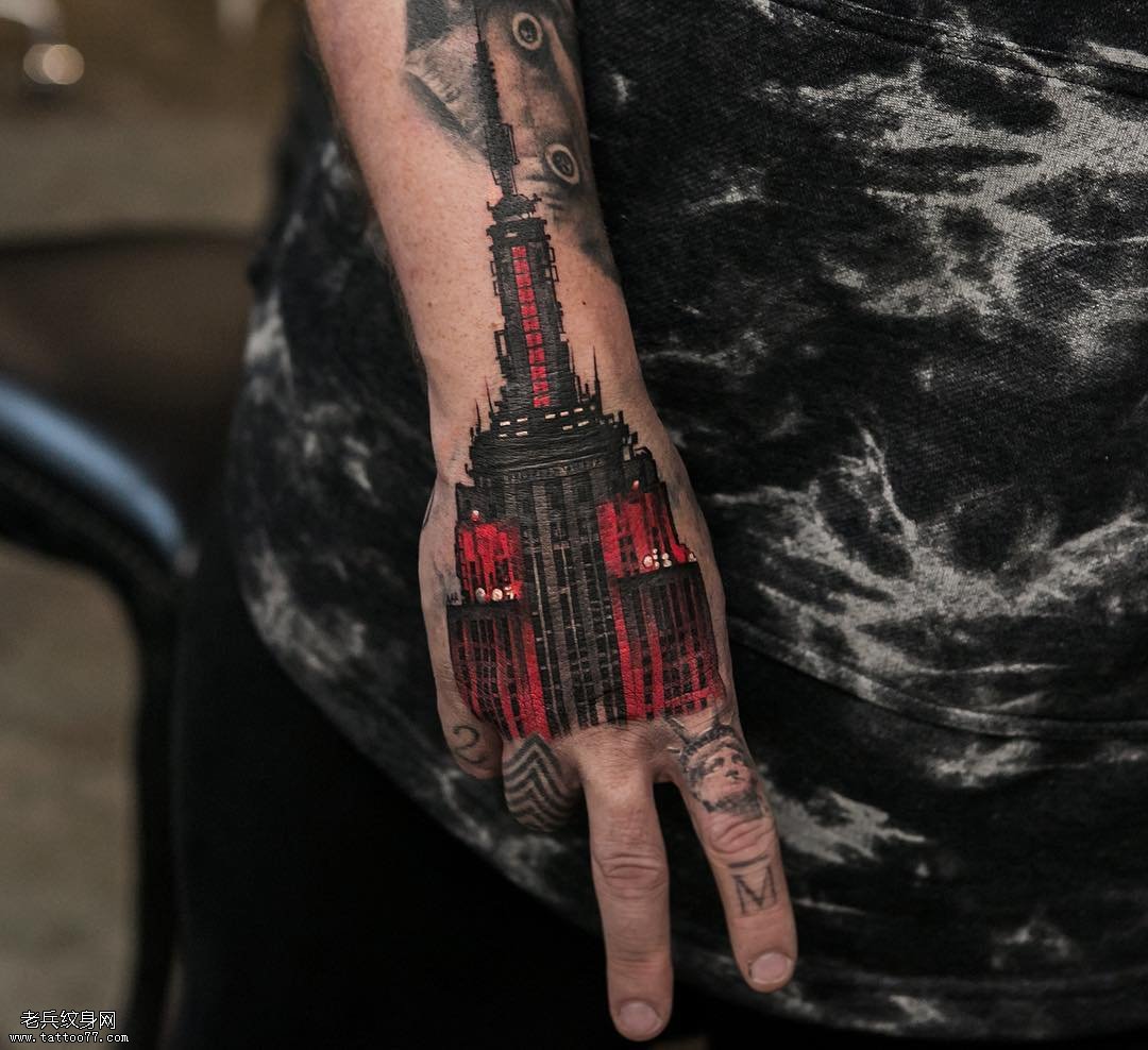 手背楼房纹身图案