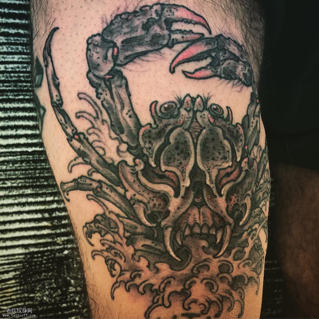 小腿螃蟹纹身图案