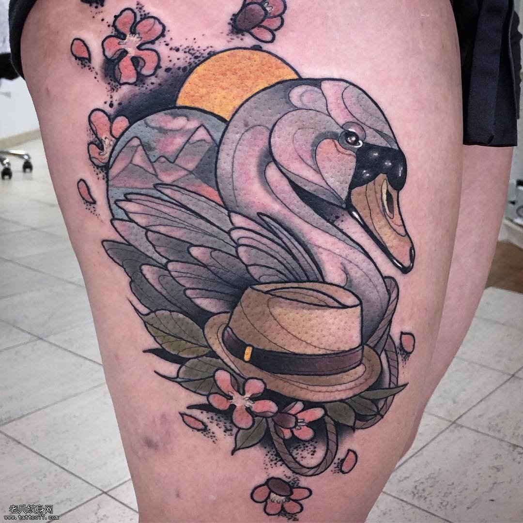 大腿欧美天鹅帽子清新风格纹身图案