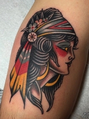 小腿old school女郎纹身图案