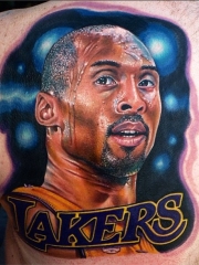 后背科比肖像写实彩绘纹身图案