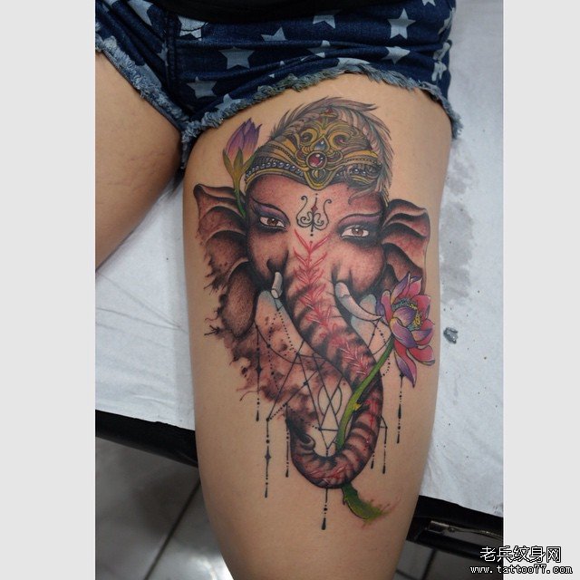 大腿性感象神莲花纹身图案