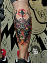 男人腿部经典时尚的羊头纹身图案