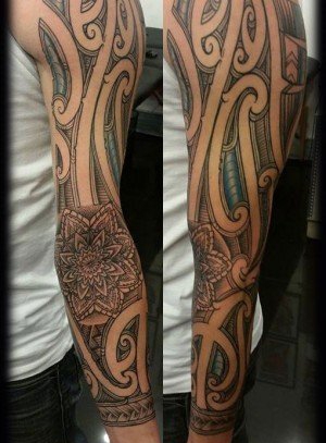 男士纹身图腾黑色手臂线条纹身几何元素纹身图案