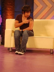 天天向上欧弟手臂纹身图案