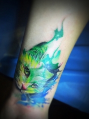 手臂水彩猫咪创意纹身图案