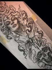 欧美school美杜莎骷髅纹身图案手稿