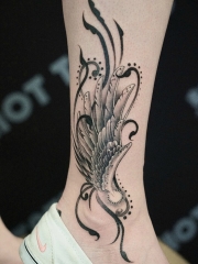 腿部翅膀小清新纹身图案