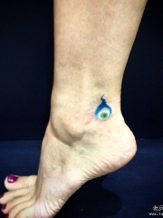脚踝泼墨彩色眼球小清新纹身图案
