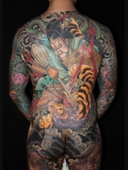 日式纹身花臂彩色传统纹身神话人物和动物纹身图案