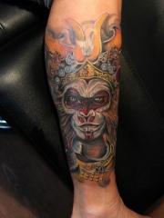 霸气孙悟空彩绘花腿纹身图案