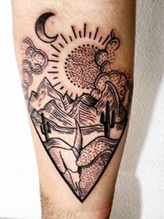 手小臂上的简约线条风格日月山水景色纹身