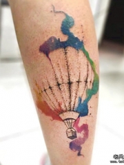 小腿欧美泼墨热气球纹身图案