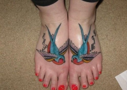 各种可爱的小燕子纹身图案欣赏