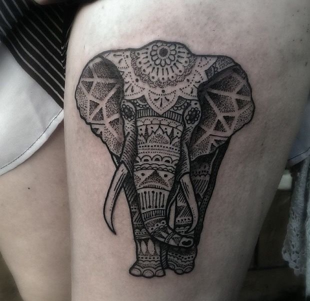 很霸气很精美的正面大象纹身图案