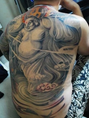 满背好看的弥勒佛纹身图案