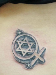 唯美流行的腰部六芒星刺青图片