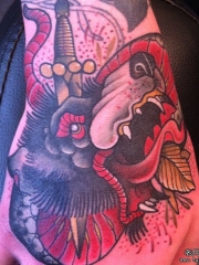 手背old school狼头匕首彩绘纹身图案