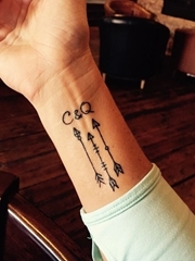 女孩的多款清新漂亮的纹身图案欣赏