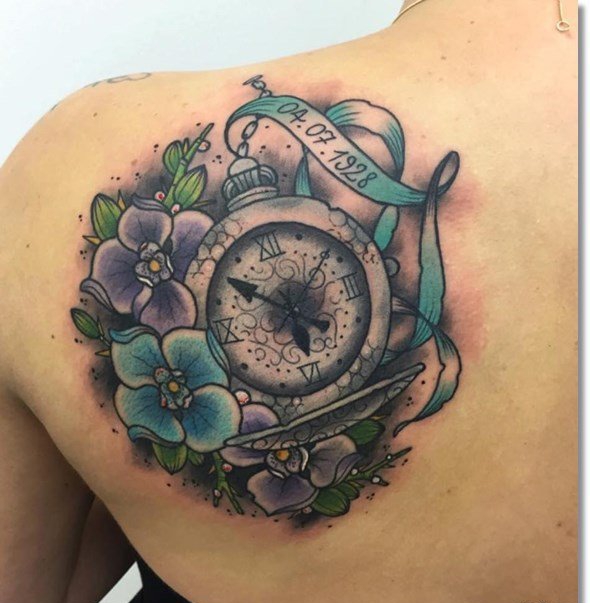 钟表都可以制作成这么帅气的纹身图案