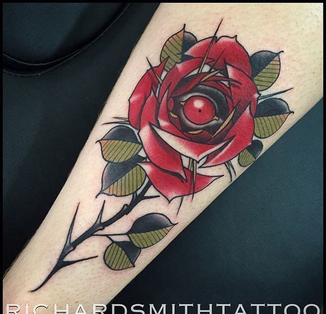 漂亮的性感的玫瑰花纹身图案大全