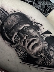 个性的黑色素描风格纹身图案