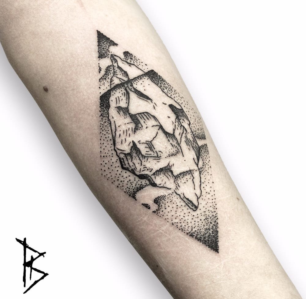 冰山系列几何元素纹身图案