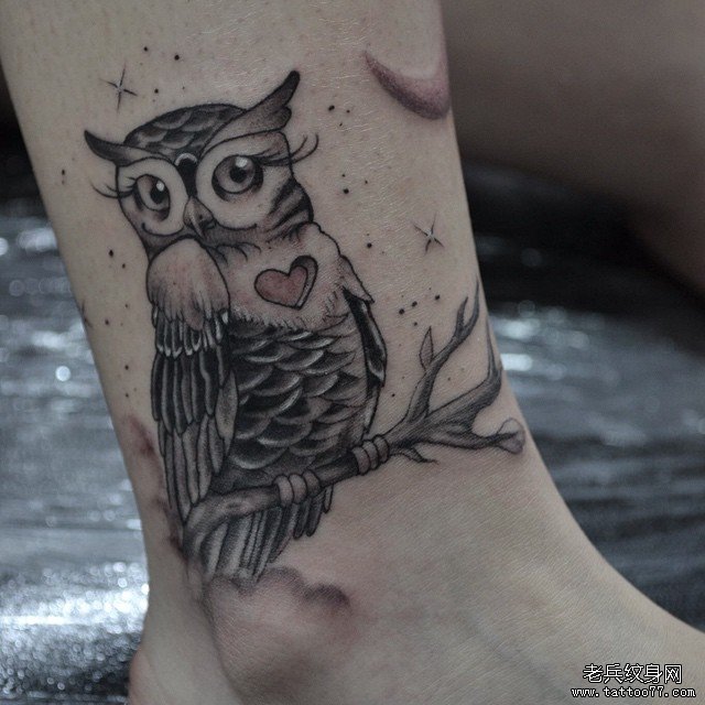脚踝猫头鹰心形小清新纹身图案