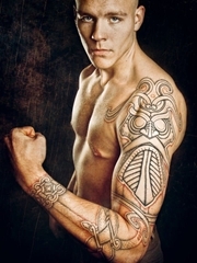 男生多款个性且帅气的几何元素纹身